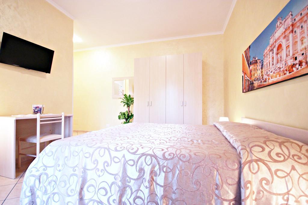 Guesthouse Holiday And Rome Exterior photo
